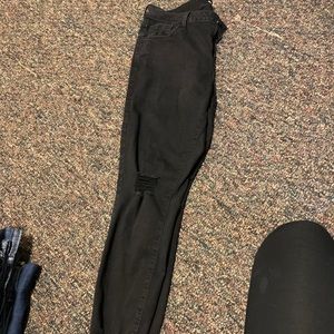 Skinny jeans